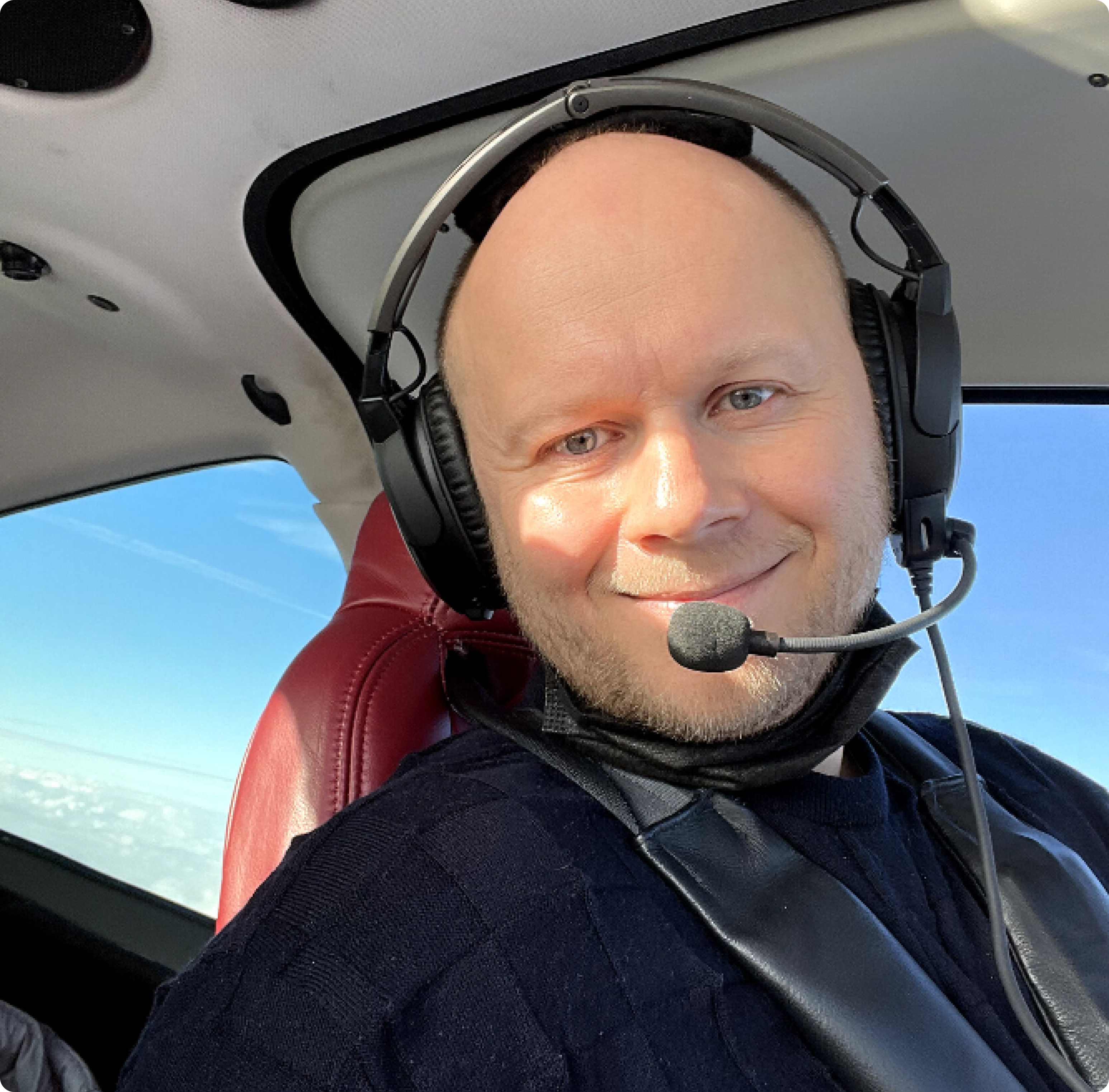Our Lead Expert - Pilot and Fear of Flying Therapist